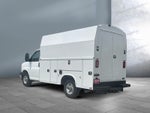 2025 GMC Savana Cutaway 3500 1WT
