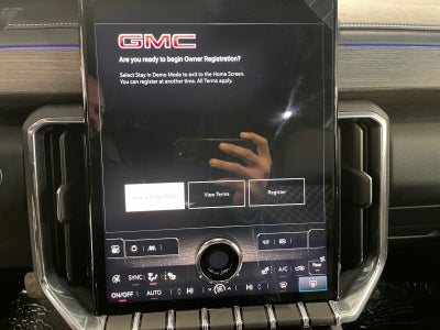 2025 GMC Acadia Denali