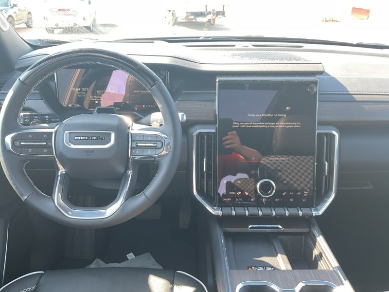 2025 GMC Acadia Denali