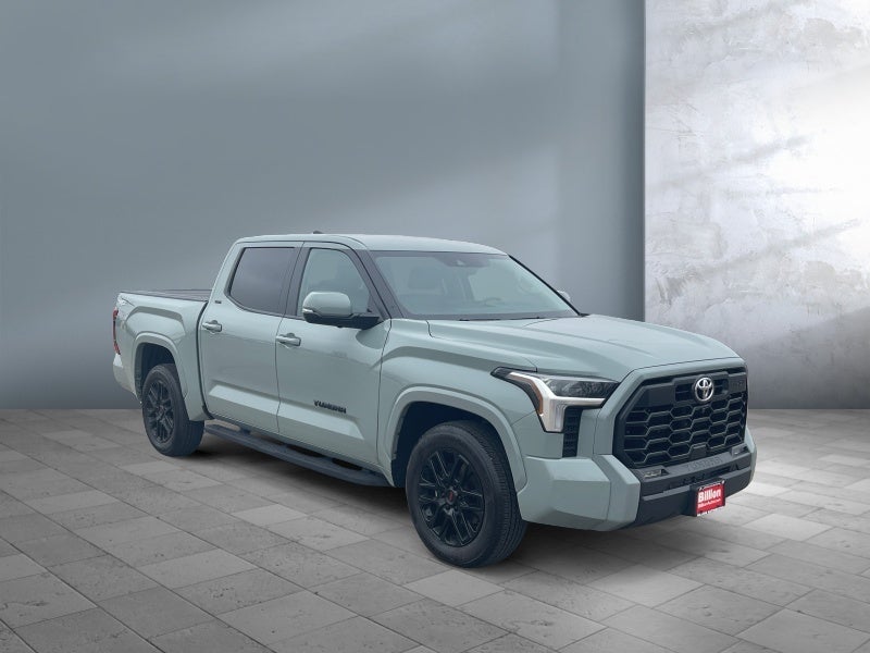2024 Toyota Tundra 4WD SR5