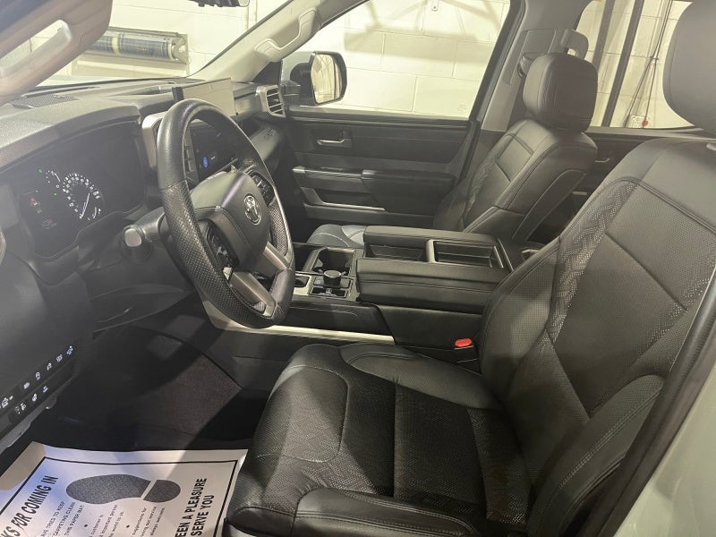 2024 Toyota Tundra 4WD SR5
