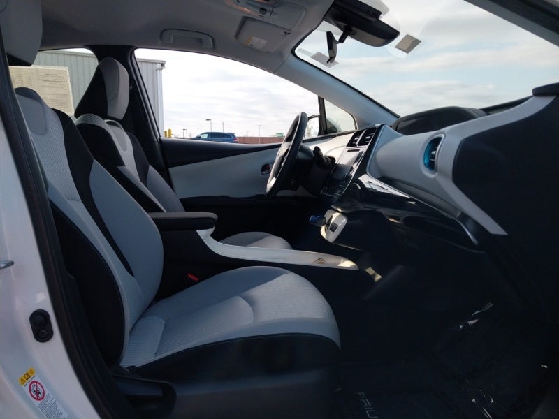 2017 Toyota Prius Two