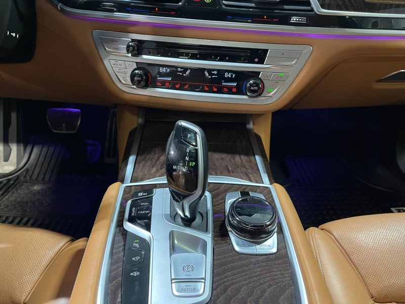 2020 BMW 7 Series 740i xDrive