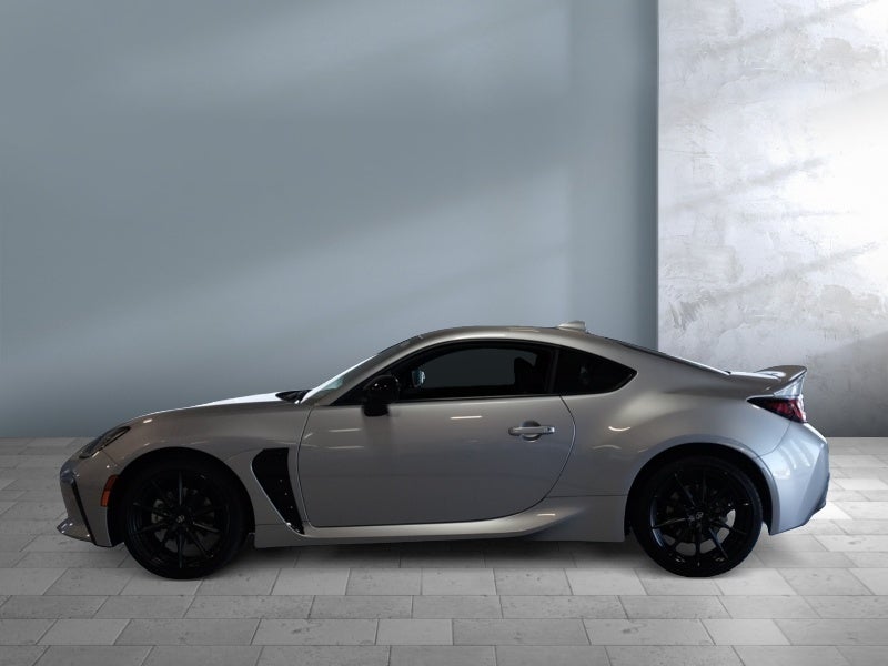 2025 Toyota GR86 Premium MT