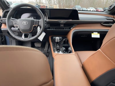 2026 Toyota Toyota Crown Signia Limited