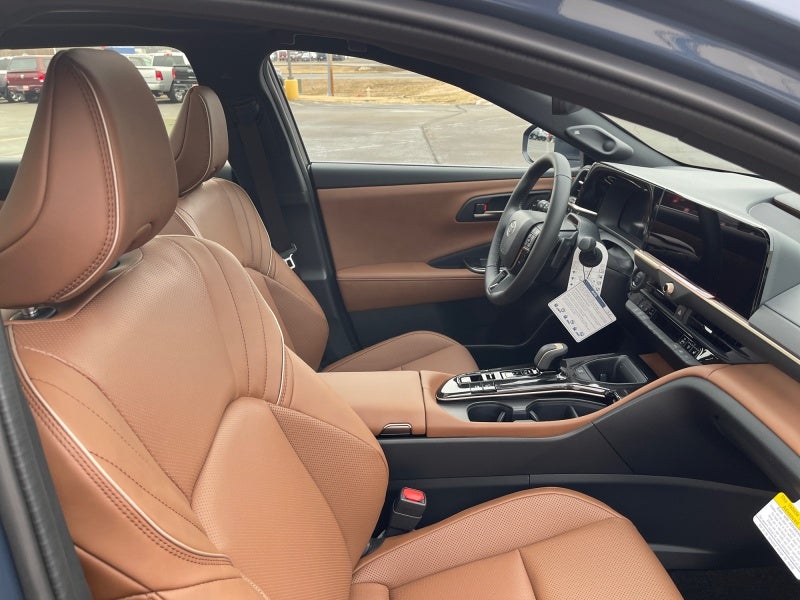 2026 Toyota Toyota Crown Signia Limited