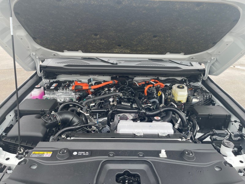 2026 Toyota Land Cruiser 4WD (Natl)