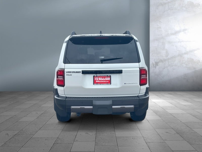 2026 Toyota Land Cruiser 4WD (Natl)